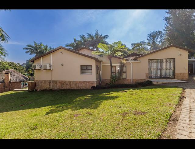 3 BEDROOM HOUSE FOR SALE IN COWIES HILL PARK
